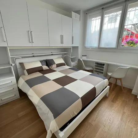 Appartement The Small White House In Milaan