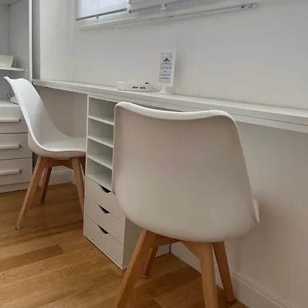The Small White House In Appartement *